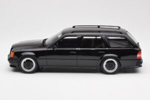 Mercedes 300 TE AMG S124 ブラック Otto 1:18 OT147 レジン - 画像 3/6