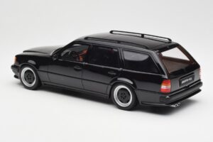 Mercedes 300 TE AMG S124 ブラック Otto 1:18 OT147 レジン - 画像 5/6