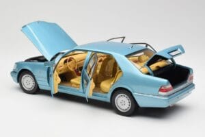 Mercedes S500 W140 ターコイズ メタリック Norev 1:18 183561 メタル - 画像 5/8
