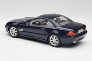 Mercedes SL 500 R230 ブルー Maisto 1:18 B66962126 メタル - 画像 7/8