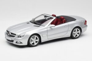Mercedes SL 500 R230 カブリオレ Iridium シルバー Minichamps 1:18 B66962388 メタル