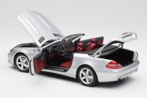 Mercedes SL 500 R230 カブリオレ Iridium シルバー Minichamps 1:18 B66962388 メタル - 画像 5/8