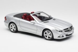 Mercedes SL 500 R230 カブリオレ Iridium シルバー Minichamps 1:18 B66962388 メタル - 画像 6/8