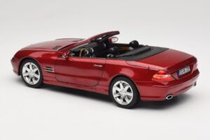 Mercedes SL 500 R230 Red Metallic 限定版 Norev 1:18 183841 メタル - 画像 7/8
