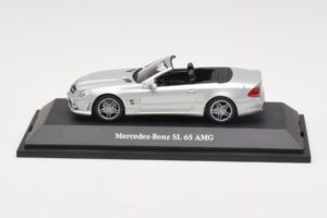 Mercedes SL 65 AMG R230 シルバー Minichamps 1:43 B66960601 メタル