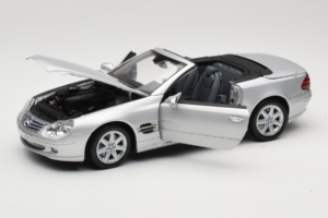Mercedes SL R129 シルバー Minichamps 1:18 B66962133 メタル - 画像 2/10