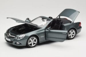 Mercedes SL R230 Amiant Green Minichamps 1:18 B66962389 メタル - 画像 2/8