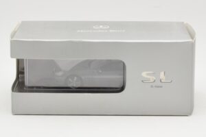 Mercedes SL R230 Palladium Silver Metallic Minichamps 1:43 B66962390 メタル - 画像 4/4