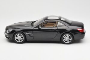 Mercedes SL R231 マグネタイトブラックメタリック Norev 1:18 B66960107 メタル - 画像 5/9