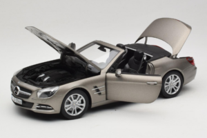 Mercedes SL500 R231 Dark Grey Matt Norev 1:18 183590 メタル - 画像 2/9