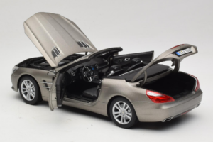 Mercedes SL500 R231 Dark Grey Matt Norev 1:18 183590 メタル - 画像 6/9