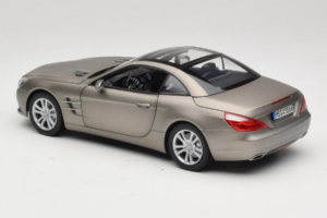 Mercedes SL500 R231 Dark Grey Matt Norev 1:18 183590 メタル - 画像 8/9