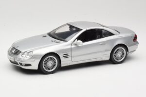 Mercedes SL55 AMG R230 シルバー Maisto 1:18 36894 メタル