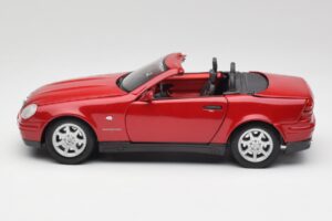 Mercedes SLK 230 R170 レッド Maisto 1:18 56023 メタル - 画像 5/9