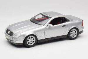 Mercedes SLK R170 ロードスター シルバー Maisto 1:18 31674 メタル