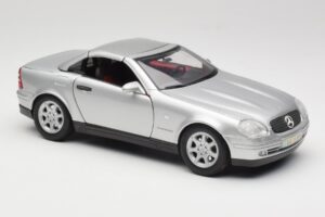 Mercedes SLK R170 ロードスター シルバー Maisto 1:18 31674 メタル - 画像 6/9