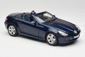 Mercedes SLK R171 ブルー Maisto 1:18 B66962190 メタル - 画像 6/8