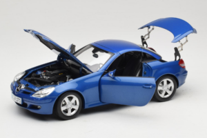 Mercedes SLK R171 Blue Metallic Minichamps 1:18 100033131 メタル - 画像 2/11
