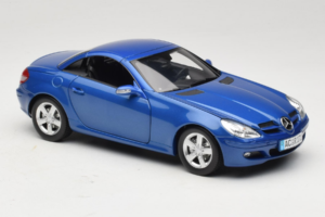 Mercedes SLK R171 Blue Metallic Minichamps 1:18 100033131 メタル - 画像 9/11