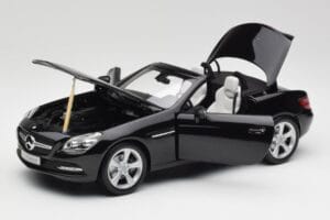 Mercedes SLK R172 マグネタイトブラック Minichamps 1:18 B66960514 メタル - 画像 2/8
