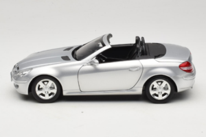 Mercedes SLK R171 シルバー Minichamps 1:18 B66962318 メタル - 画像 4/9