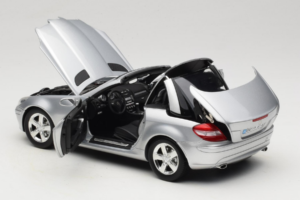 Mercedes SLK R171 シルバー Minichamps 1:18 B66962318 メタル - 画像 6/9