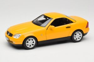 Mercedes SLK200 R170 イエロー Norev 1:18 B66040713 メタル - 画像 3/9