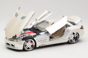 Mercedes SLR McLaren C199 ホワイト Maisto 1:18 31068 メタル - 画像 2/8