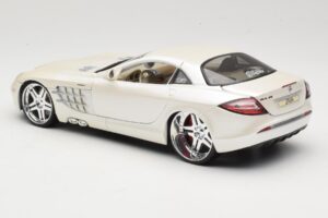 Mercedes SLR McLaren C199 ホワイト Maisto 1:18 31068 メタル - 画像 7/8