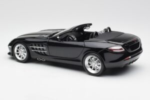 Mercedes SLR McLaren Roadster R199 Crystal Galaxit ブラック Minichamps 1:18 B66961004 メタル - 画像 7/8