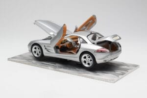Mercedes SLR Vision シルバー リミテッドエディション アルミニウムベース付き Bburago 1:18 B66962102 メタル - 画像 5/8