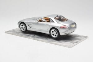 Mercedes SLR Vision シルバー リミテッドエディション アルミニウムベース付き Bburago 1:18 B66962102 メタル - 画像 7/8