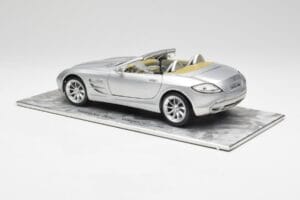 Mercedes SLR Vision Roadster リキッドシルバー Maisto 1:18 B66963208 メタル - 画像 7/8