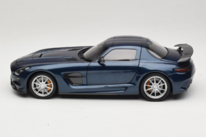 Mercedes SLS AMG Black Series Daytona Blue Metallic Minichamps 1:18 110033026 メタル - 画像 4/8