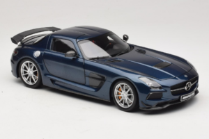Mercedes SLS AMG Black Series Daytona Blue Metallic Minichamps 1:18 110033026 メタル - 画像 6/8