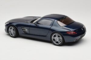 Mercedes SLS AMG C197 Blue Metallic Minichamps 1:18 100039021 メタル - 画像 7/8