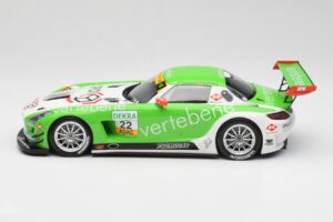 Mercedes AMG SLS C197 GT3 MS Racing #22 V. Sigacev / C. Stoll ADAC GT Masters 2011 Minichamps 1:18 151113102 メタル - 画像 3/6