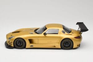 Mercedes AMG SLS C197 GT3 Street ゴールド Minichamps 1:18 151113106 メタル - 画像 3/6