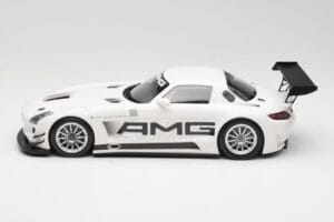 Mercedes AMG SLS C197 GT3 Street ホワイト Minichamps 1:18 151123107 メタル - 画像 3/6