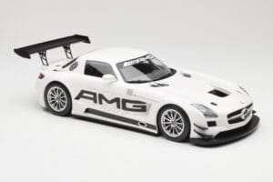 Mercedes AMG SLS C197 GT3 Street ホワイト Minichamps 1:18 151123107 メタル - 画像 4/6
