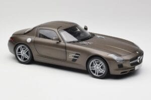 Mercedes SLS AMG C197 Monza グレー Minichamps 1:18 B66960044 メタル - 画像 6/8