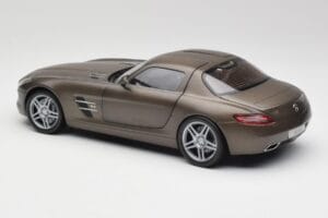 Mercedes SLS AMG C197 Monza グレー Minichamps 1:18 B66960044 メタル - 画像 7/8