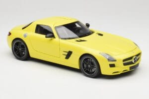 Mercedes SLS AMG C197 イエロー Minichamps 1:18 100039022 メタル - 画像 6/8