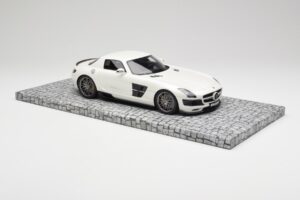 Mercedes Brabus SLS AMG 700 Biturbo パールホワイト Minichamps 1:18 107032020 メタル - 画像 4/6