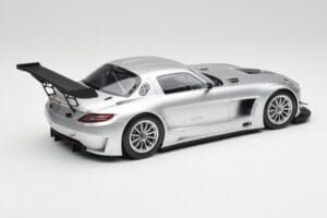 Mercedes SLS AMG GT3 C197 Street シルバー Minichamps 1:18 151113100 メタル - 画像 2/6
