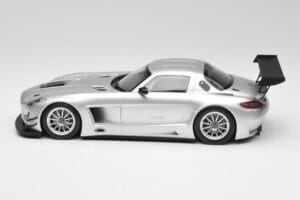 Mercedes SLS AMG GT3 C197 Street シルバー Minichamps 1:18 151113100 メタル - 画像 3/6