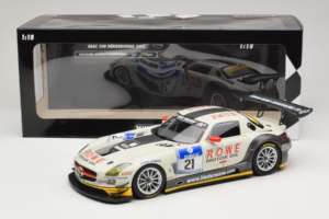 Mercedes SLS AMG GT3 #21 Rowe Racing M. Zehe / M. Hartung ADAC 24h Nurburgring 2012 Minichamps 1:18 151123121 メタル - 画像 6/6