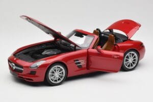 Mercedes SLS AMG R197 Roadster ル・マン レッド Minichamps 1:18 100039030 メタル - 画像 2/8