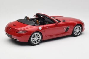 Mercedes SLS AMG R197 Roadster ル・マン レッド Minichamps 1:18 100039030 メタル - 画像 3/8