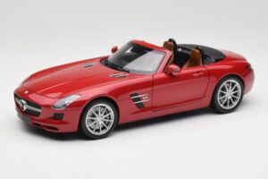 Mercedes SLS AMG R197 Roadster ル・マン レッド Minichamps 1:18 100039030 メタル